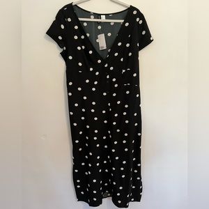 H&M Black & White Polka Dot Short Sleeve Midi Dress